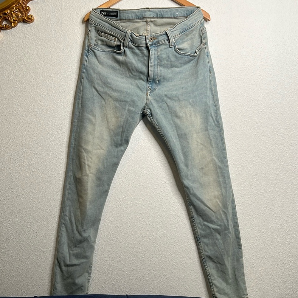 Zara Mens Light Washed Skinny Jeans Size 32